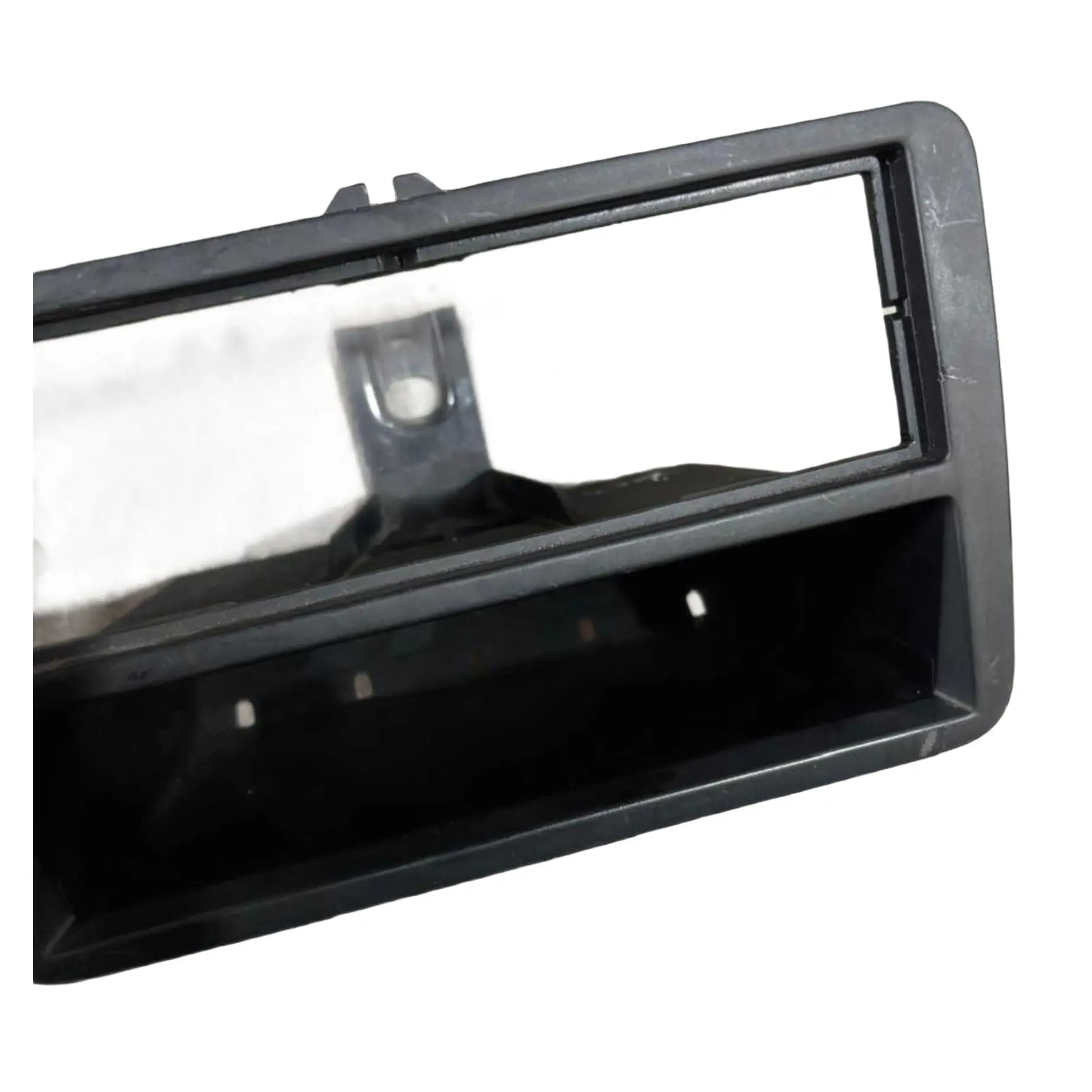 Moldura Central Rádio Painel Vw G7 Gol Voyage 5u0857058 — imagem 3