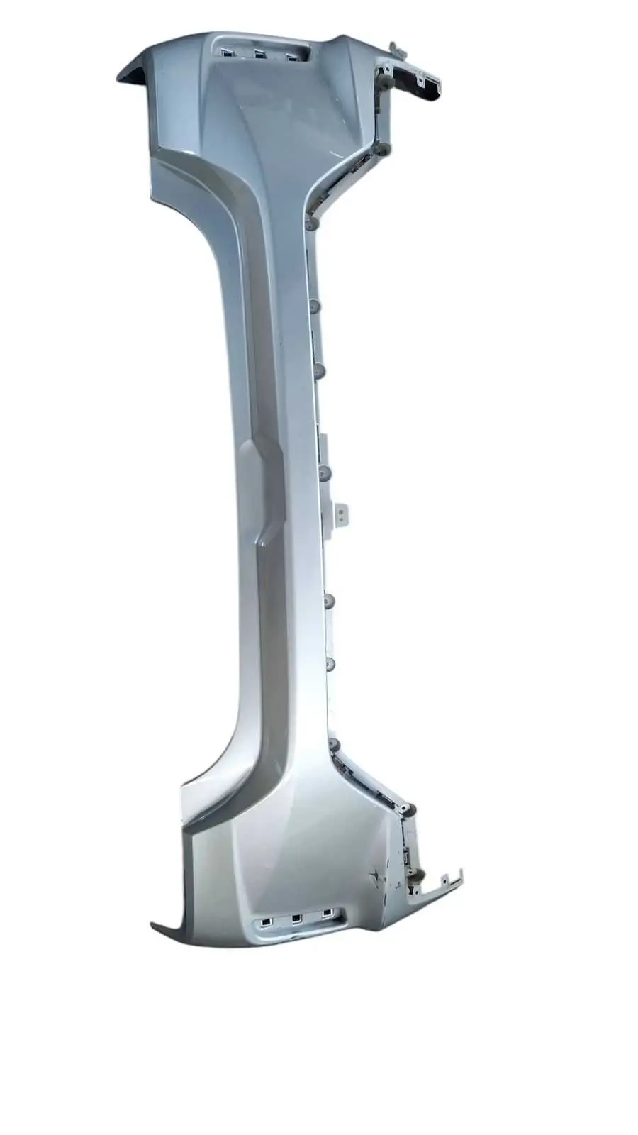CAPA DO PARA-CHOQUE TRASEIRO ONIX HATCH PRATA