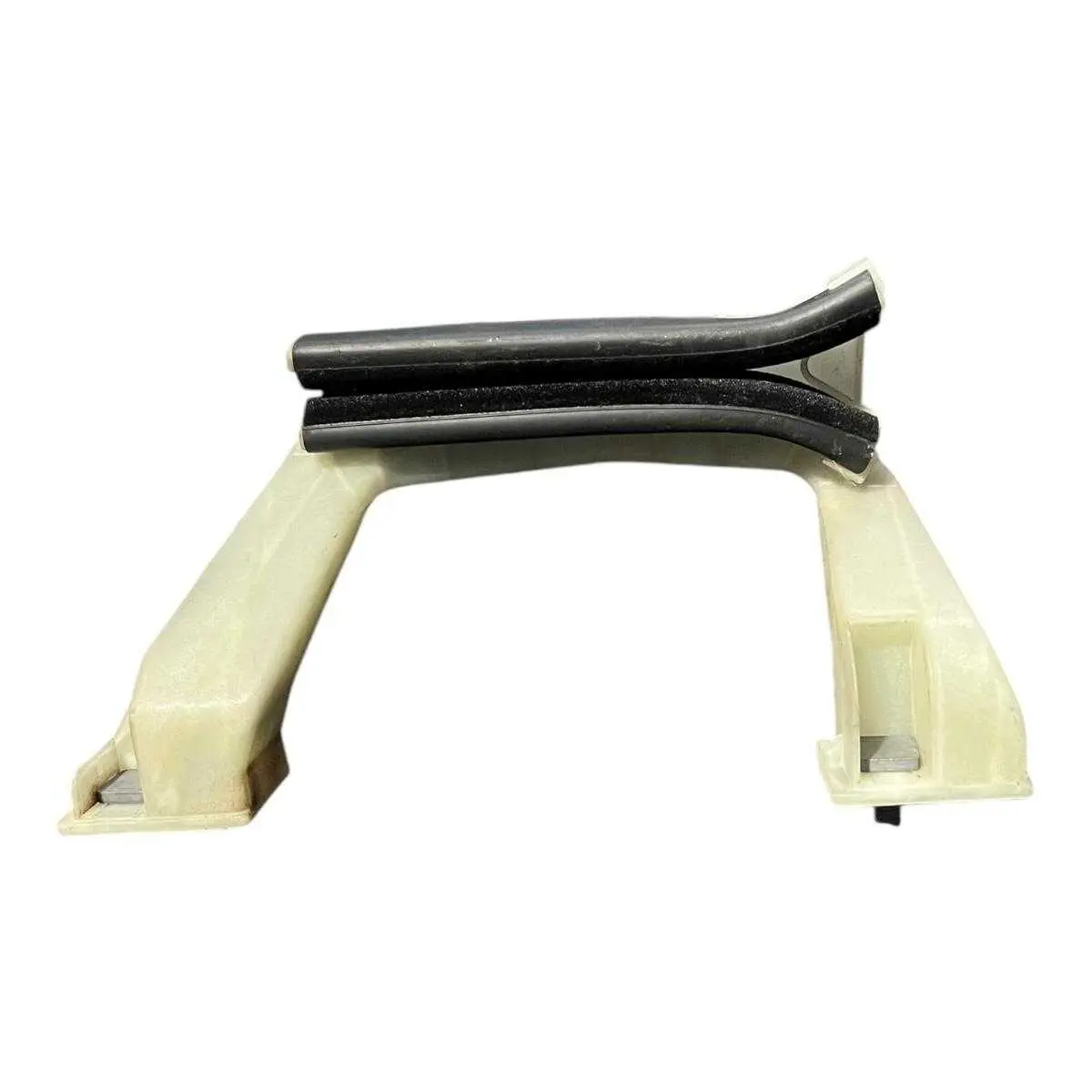 Guia Vidro Porta Traseiro Esq Peugeot 208 2021