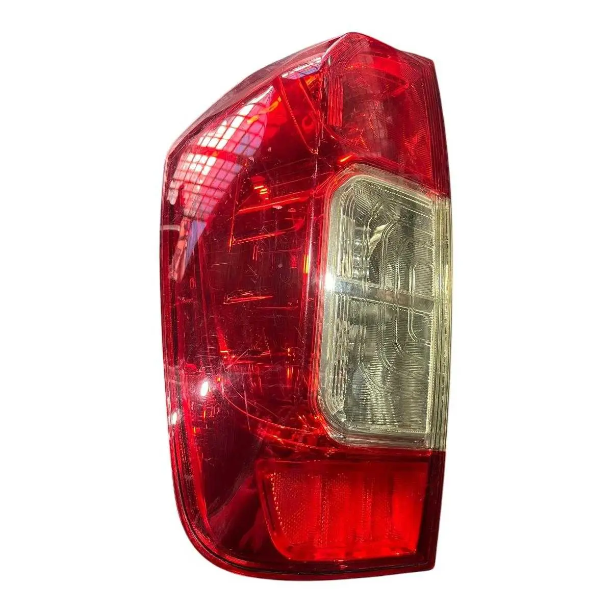 Lanterna Nissan Frontier esquerda 2017 2018 2019 2020 2021