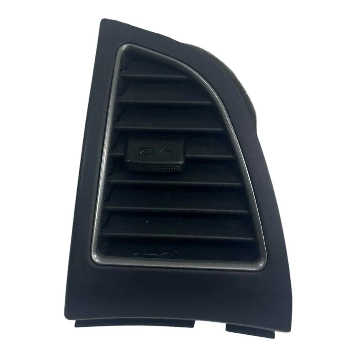 Difusor Ar Lateral Esquerdo Hyundai HB20 2013 a 2018