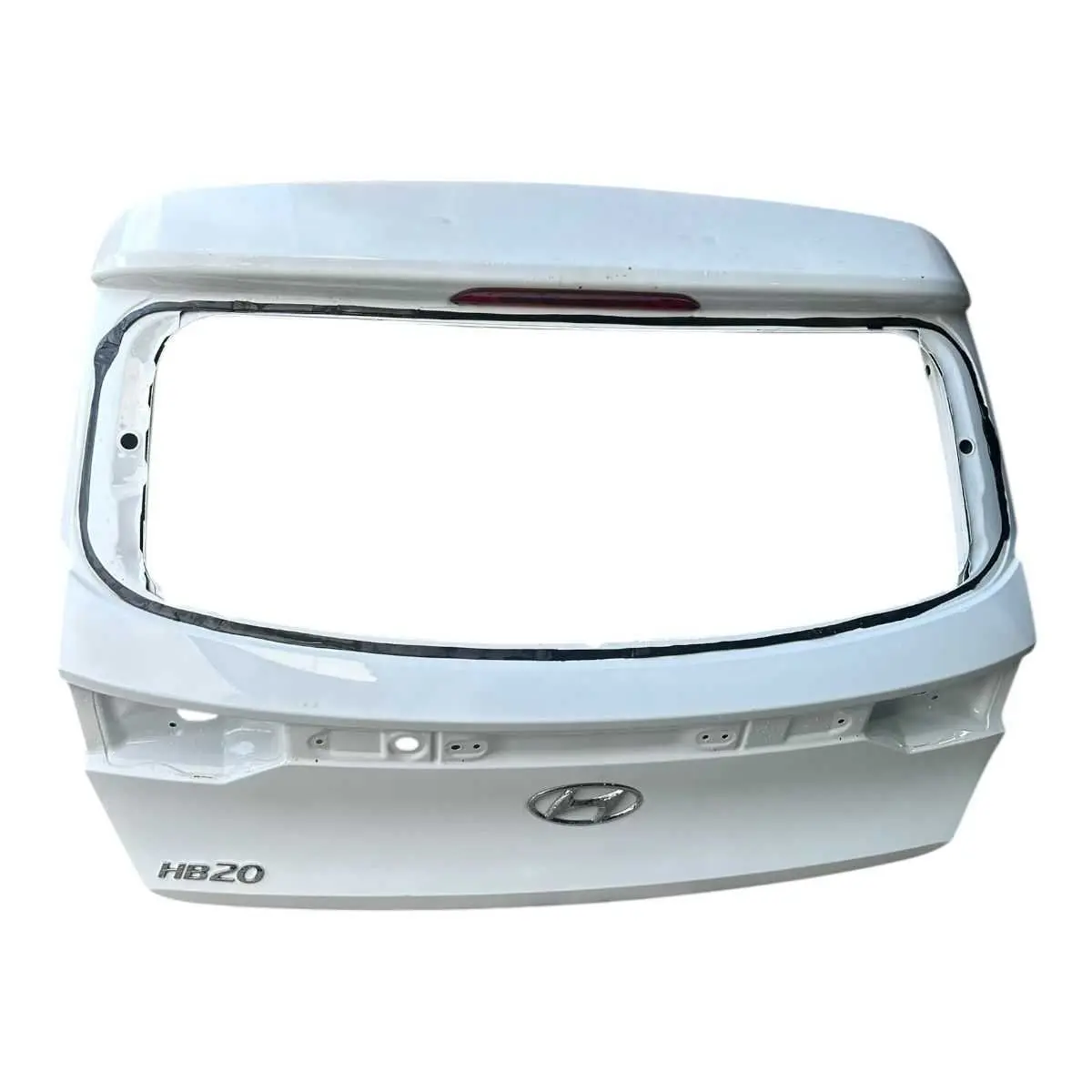 Tampa traseira HB20 HATCH 2024
