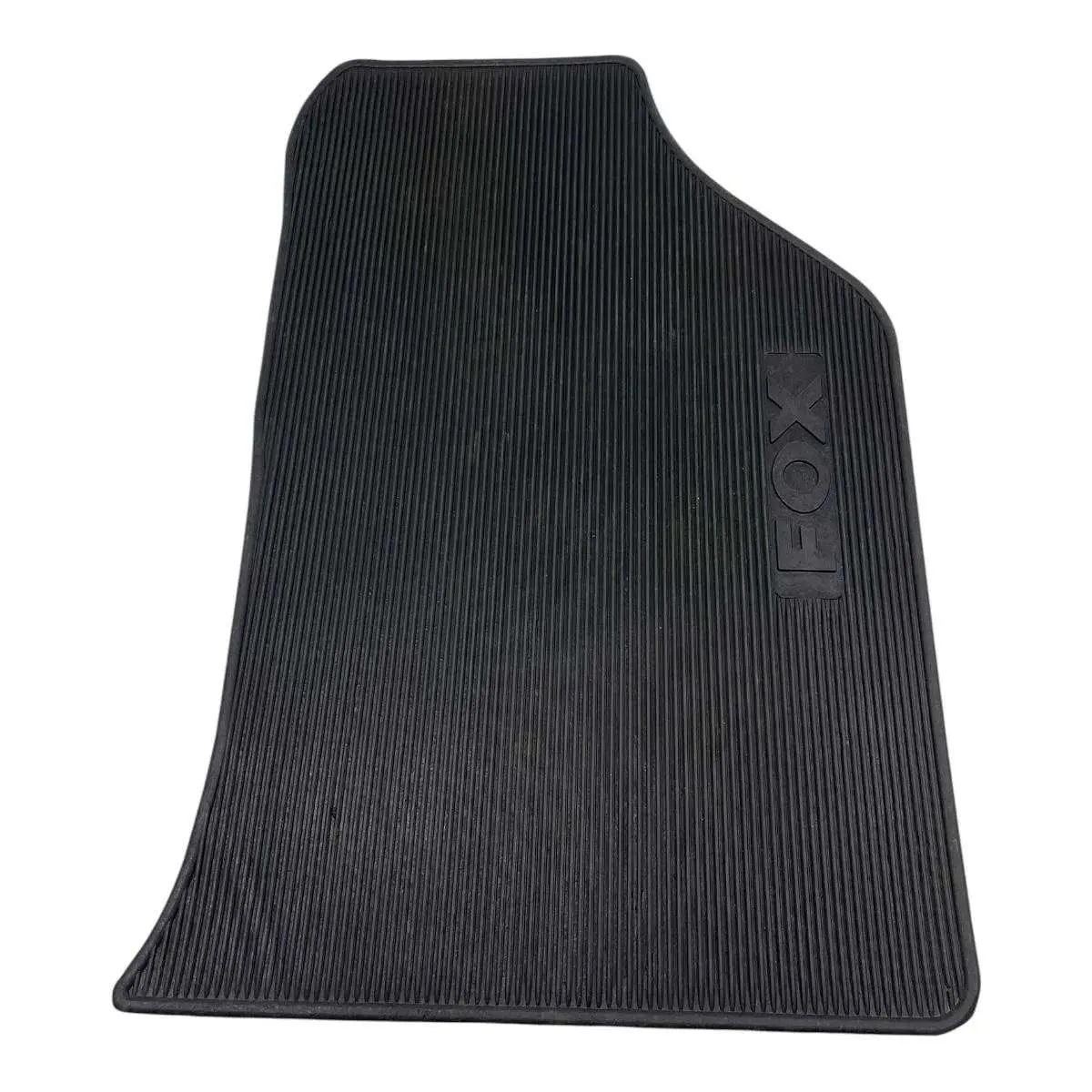 Tapete dianteiro direito Vw Fox 2013/2020