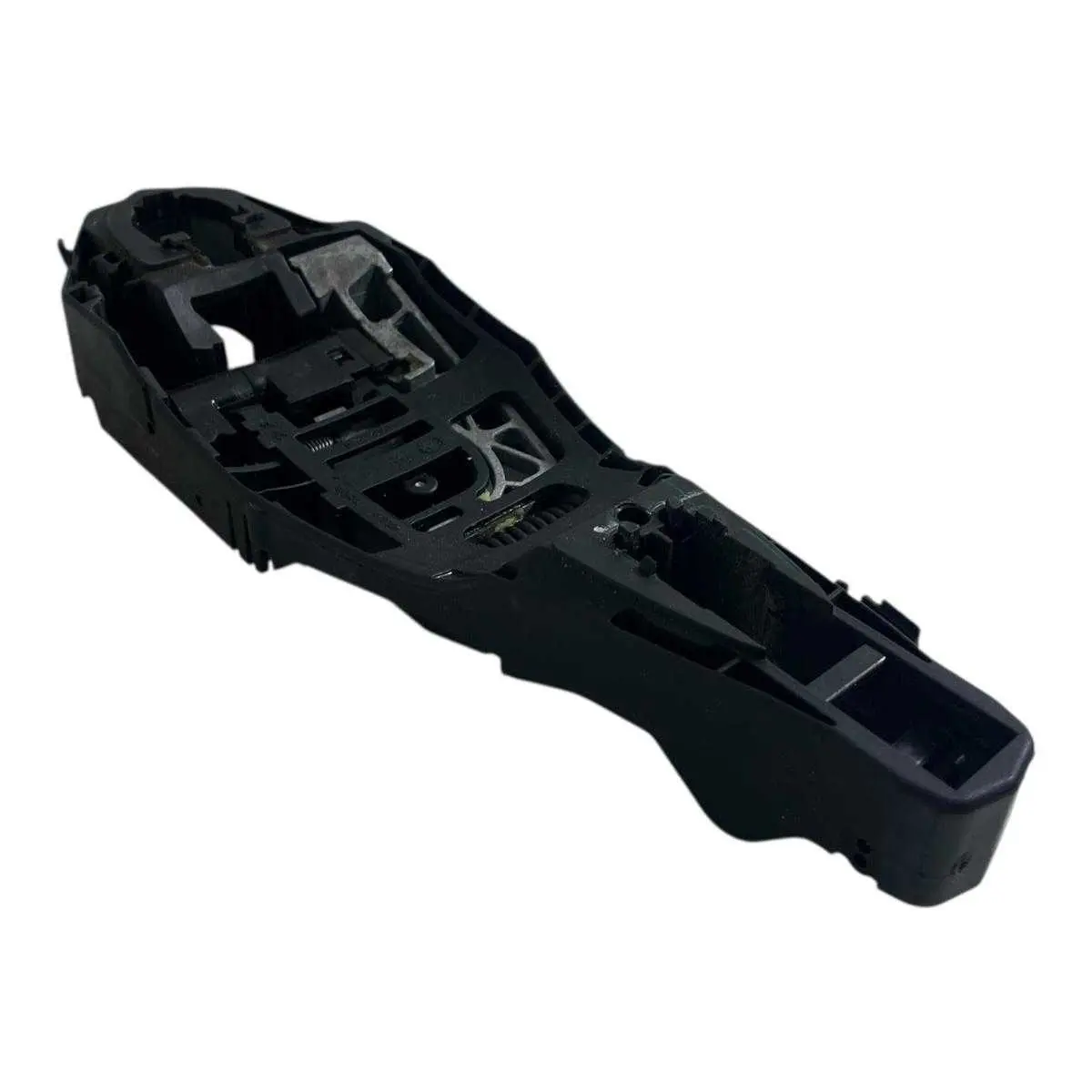 Suporte Maçaneta Externa Dianteira esquerda PEUGEOT 208 2022