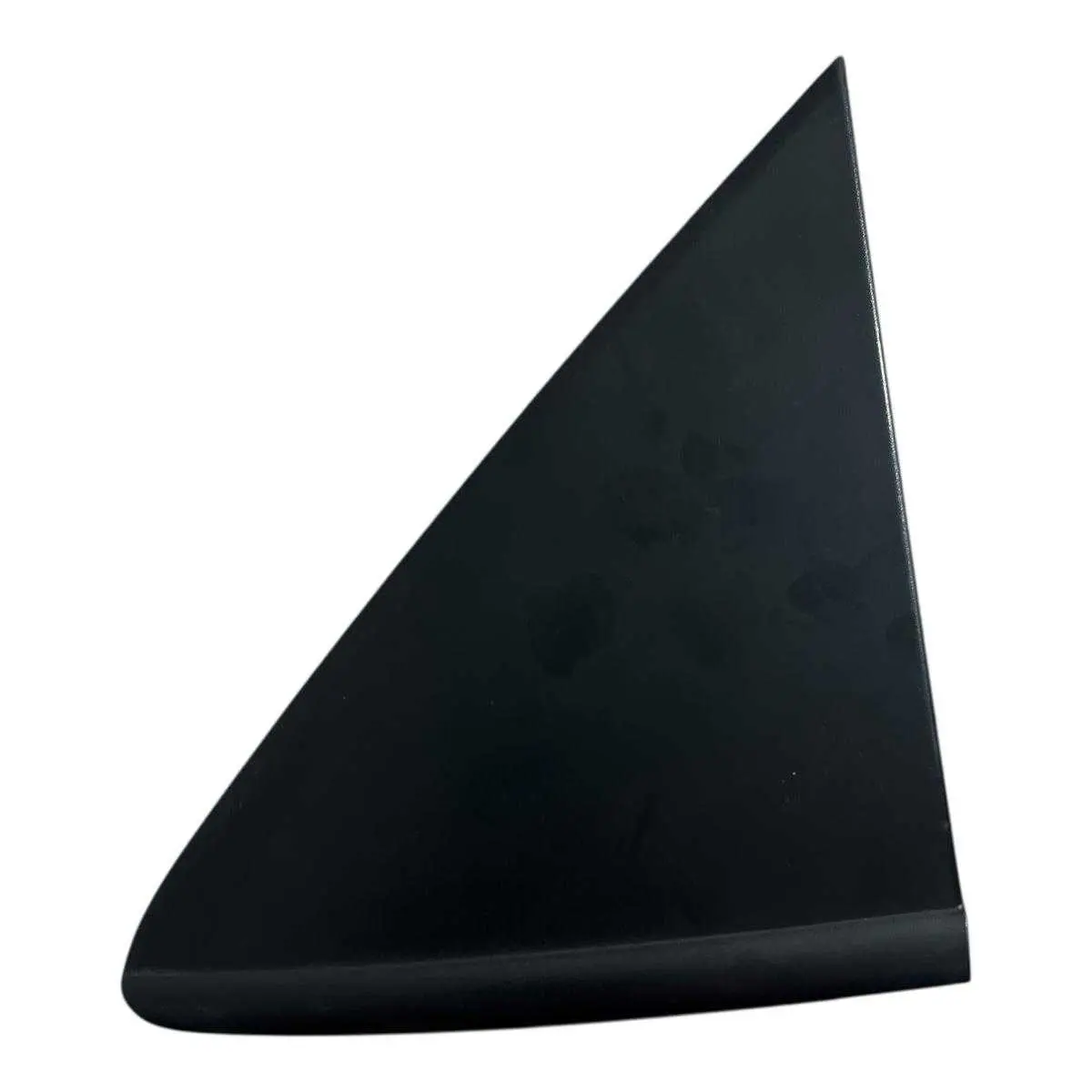 Acabamento Externo Traseiro Yaris Direito 2019/2022
