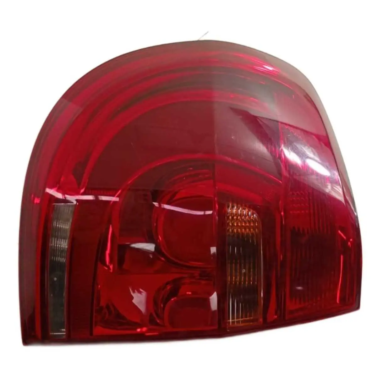 Lanterna Traseira Esquerdo Volkswagen Fox 11-14 5z6945257b
