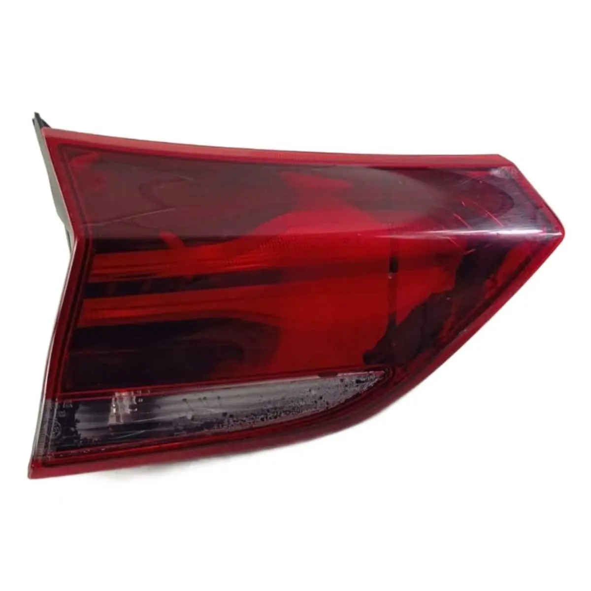 Lanterna Traseir Esquerda Chevrolet Tracker 2022/25 2637674