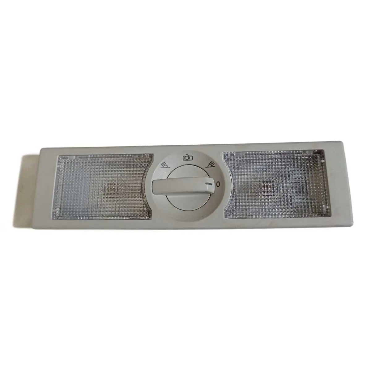 Luz Teto Cortesia Vw Gol Voyage Jetta G5/G8 2016 6q0947291