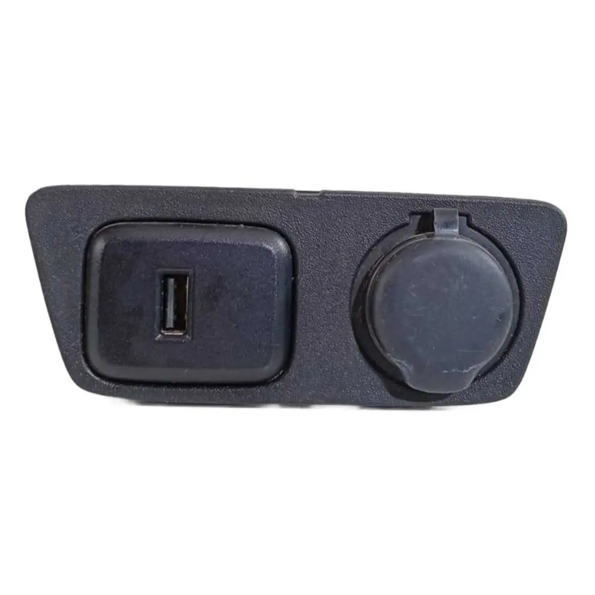 Acabamento Entrada Usb Chevrolet Onix 2020/24 52163988